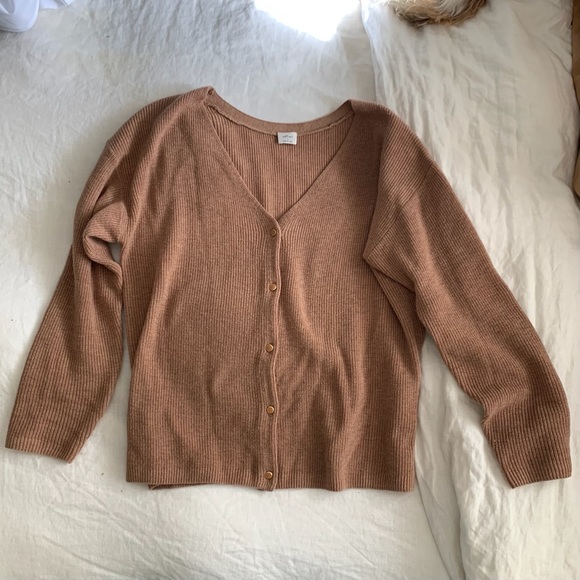 Aritzia | Sweaters | Aritzia Wilfred 